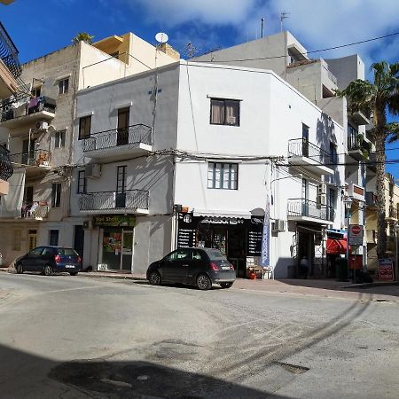 Centrally Located Bugibba Apartment - Seaside Comfort Σεντ Πόλς Μπέι Εξωτερικό φωτογραφία